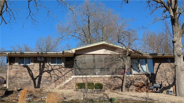 39 Quantock Hills Drive, Bella Vista, AR 72715