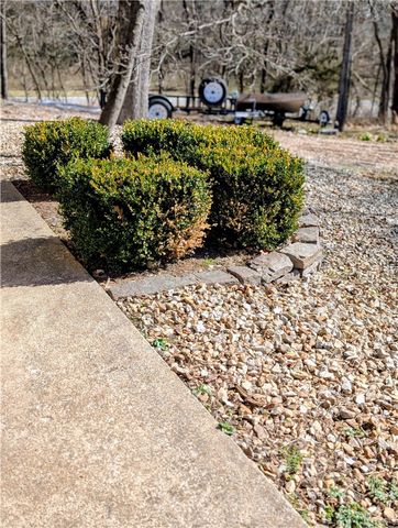 39 Quantock Hills Drive, Bella Vista, AR 72715