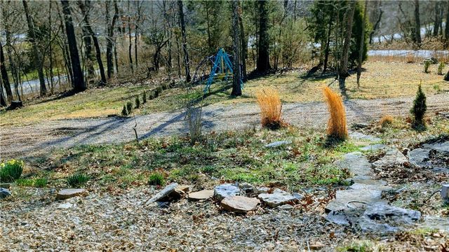 39 Quantock Hills Drive, Bella Vista, AR 72715