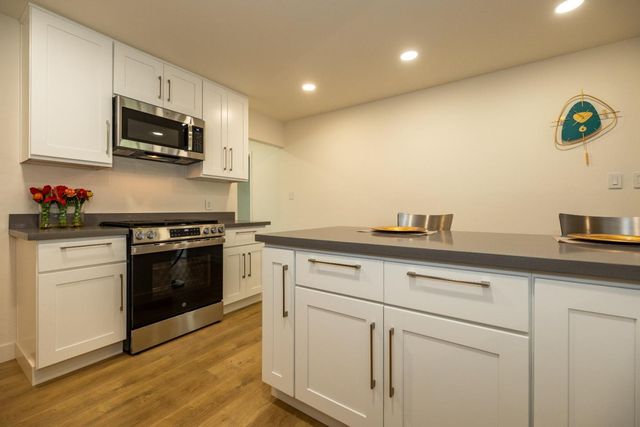 1083 Heatherstone Avenue, Sunnyvale, CA 94087