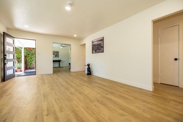 1083 Heatherstone Avenue, Sunnyvale, CA 94087