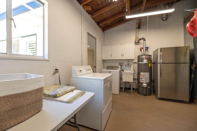 1083 Heatherstone Avenue, Sunnyvale, CA 94087