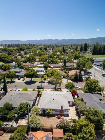1083 Heatherstone Avenue, Sunnyvale, CA 94087