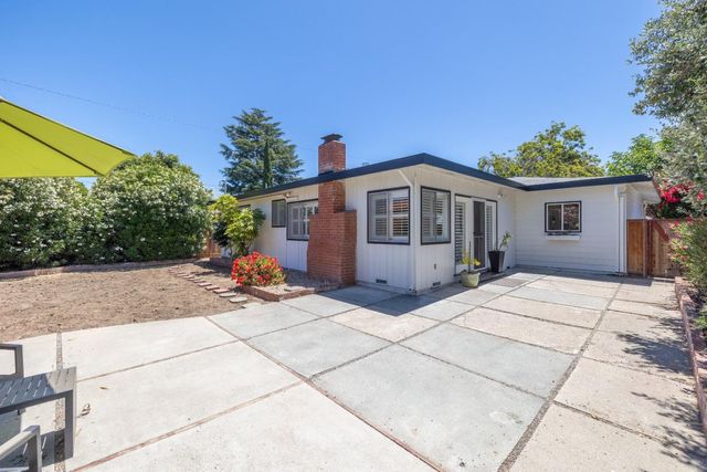 1083 Heatherstone Avenue, Sunnyvale, CA 94087