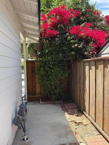 1083 Heatherstone Avenue, Sunnyvale, CA 94087