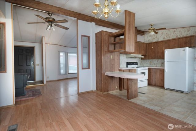 700 NW Crosby Avenue #54, Oak Harbor, WA 98277