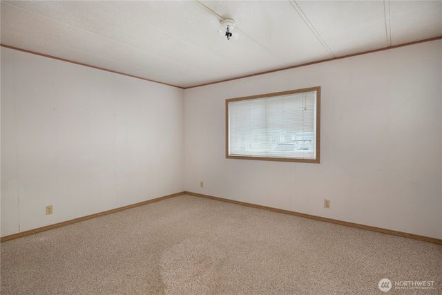 700 NW Crosby Avenue #54, Oak Harbor, WA 98277