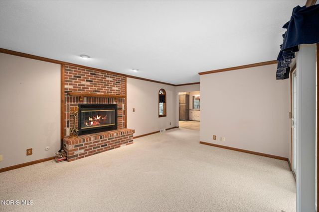 5223 Oakridge Drive, Toledo, OH 43623