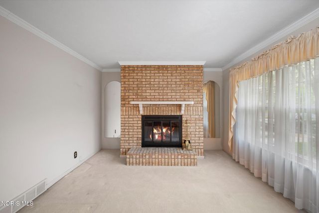 5223 Oakridge Drive, Toledo, OH 43623