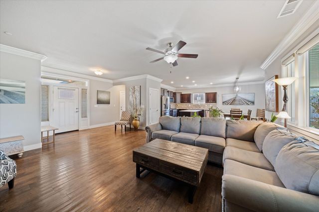 20280 Ballentine Drive, Anderson, CA 96007