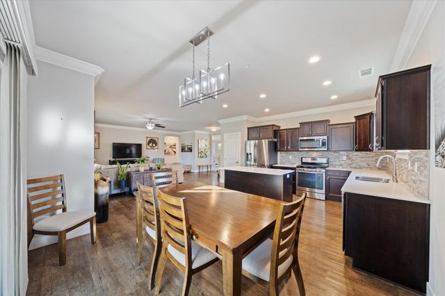 20280 Ballentine Drive, Anderson, CA 96007