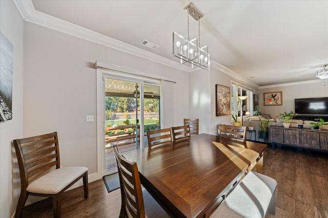 20280 Ballentine Drive, Anderson, CA 96007