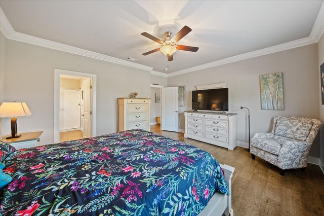 20280 Ballentine Drive, Anderson, CA 96007