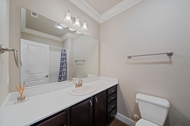 20280 Ballentine Drive, Anderson, CA 96007