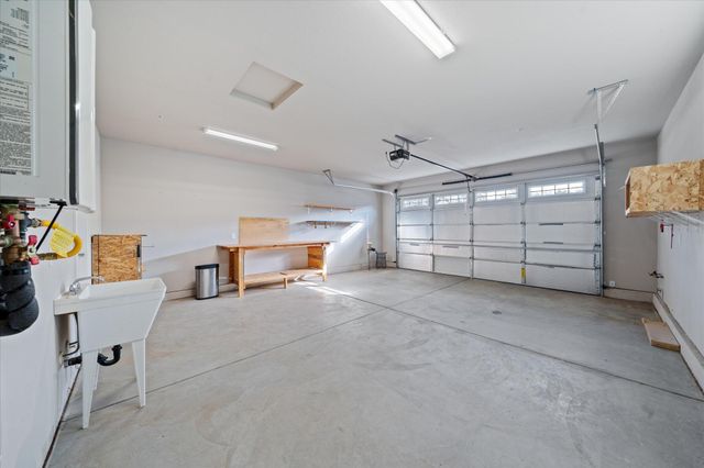 20280 Ballentine Drive, Anderson, CA 96007