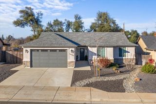 20280 Ballentine Drive, Anderson, CA 96007