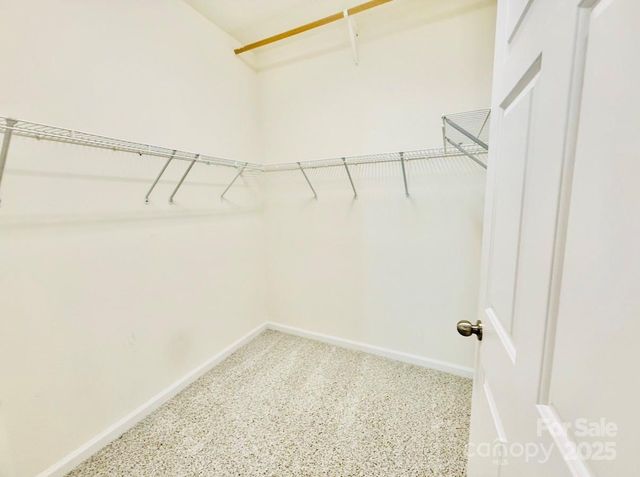 318 Shingleoak Drive, Lake Wylie, SC 29710