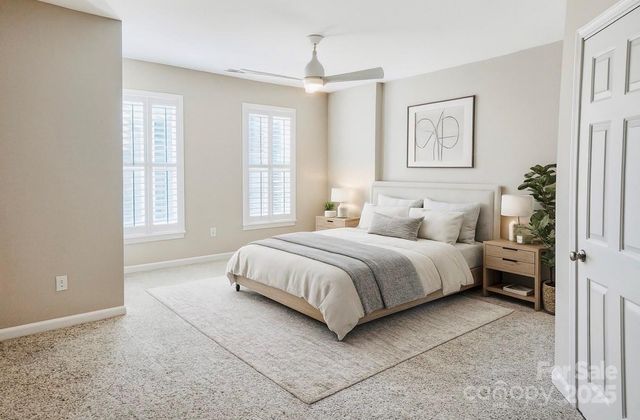 318 Shingleoak Drive, Lake Wylie, SC 29710