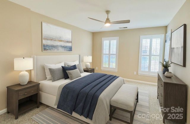 318 Shingleoak Drive, Lake Wylie, SC 29710