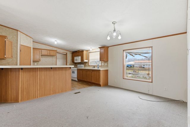 21311 85th Rd, Winfield, KS 67156