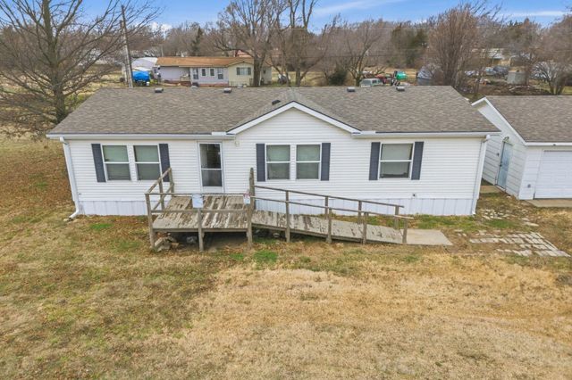 21311 85th Rd, Winfield, KS 67156