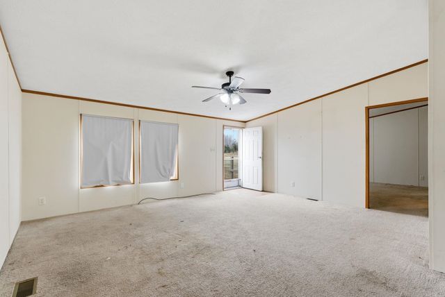 21311 85th Rd, Winfield, KS 67156