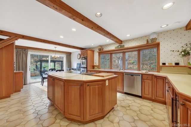 57 Hilltop Drive, North Salem, NY 10560