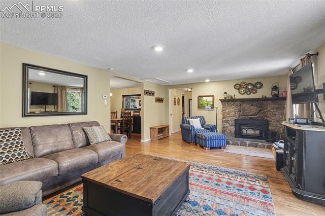 10145 Chipita Park Road, Cascade, CO 80809