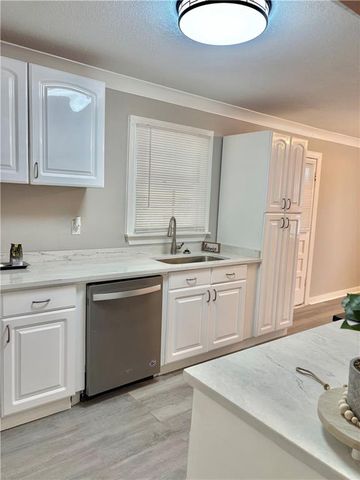 409 Devon Street, Mobile, AL 36617