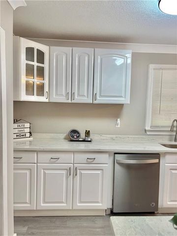 409 Devon Street, Mobile, AL 36617