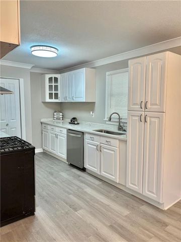 409 Devon Street, Mobile, AL 36617