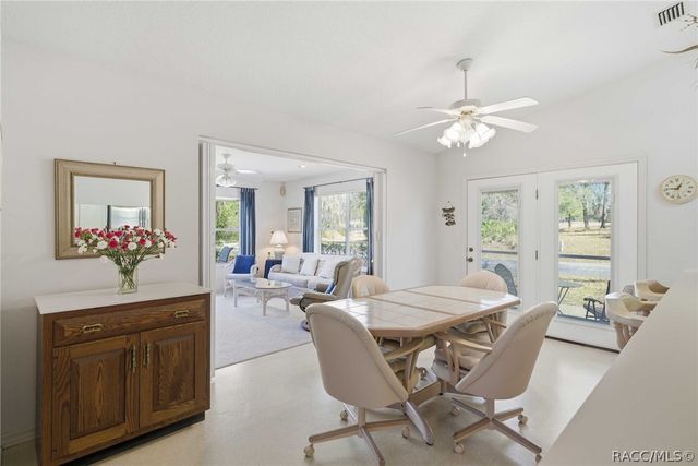 2 Fairwoods Court, Homosassa, FL 34446