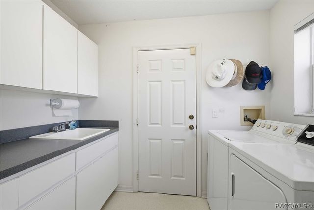 2 Fairwoods Court, Homosassa, FL 34446