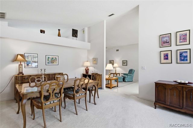 2 Fairwoods Court, Homosassa, FL 34446