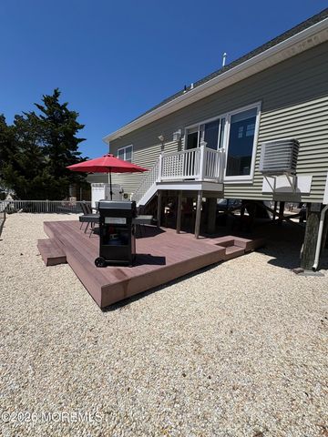 215 Heron Road, Lavallette, NJ 08735