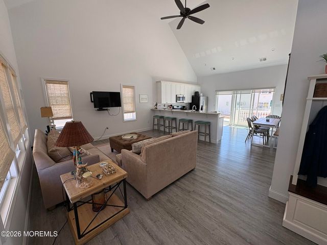 215 Heron Road, Lavallette, NJ 08735