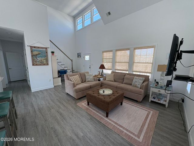 215 Heron Road, Lavallette, NJ 08735