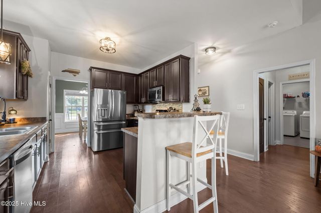 228 Maidstone Drive, Richlands, NC 28574