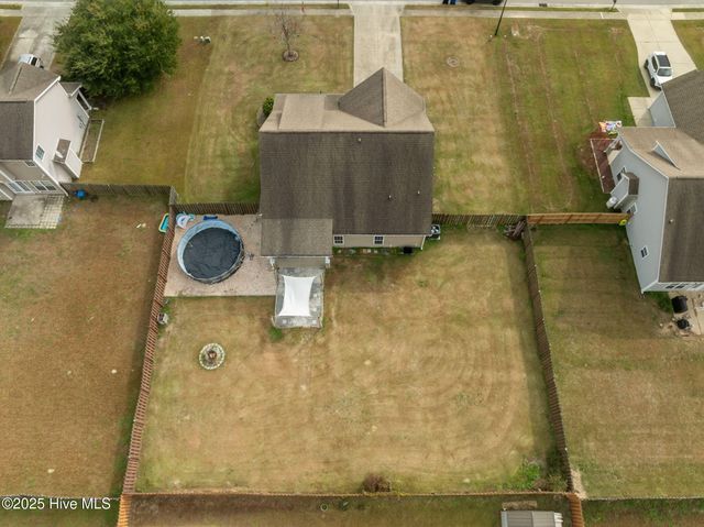 228 Maidstone Drive, Richlands, NC 28574