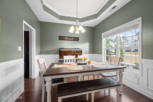 228 Maidstone Drive, Richlands, NC 28574