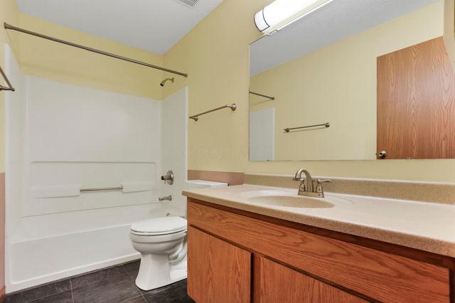 3229 Reed Point Court, Hilliard, OH 43026