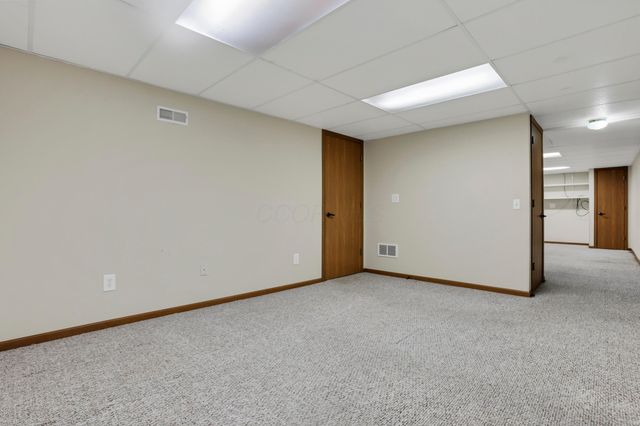 3229 Reed Point Court, Hilliard, OH 43026