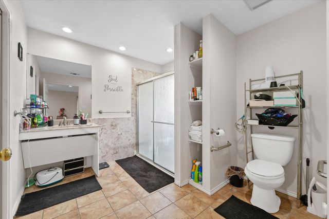 6725 Prairie Fire Road, Arlington, TX 76002