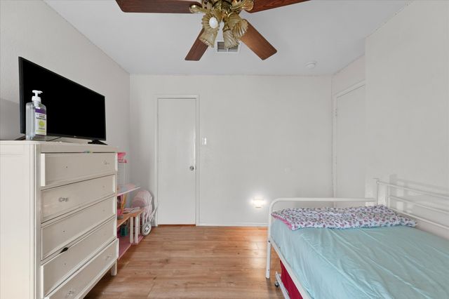 6725 Prairie Fire Road, Arlington, TX 76002