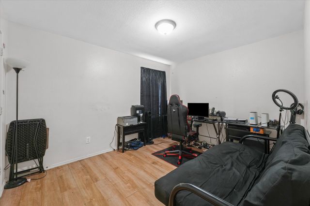 6725 Prairie Fire Road, Arlington, TX 76002