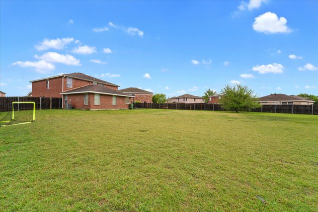 6725 Prairie Fire Road, Arlington, TX 76002