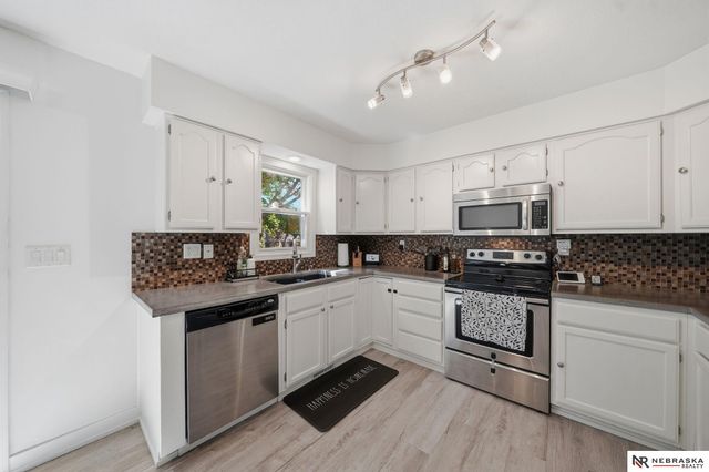 5439 S 32nd Street, Lincoln, NE 68516