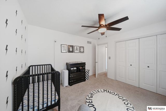 5439 S 32nd Street, Lincoln, NE 68516