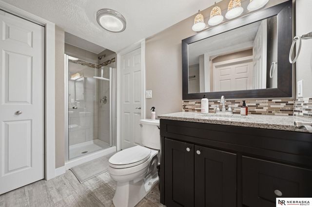 5439 S 32nd Street, Lincoln, NE 68516