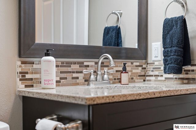 5439 S 32nd Street, Lincoln, NE 68516